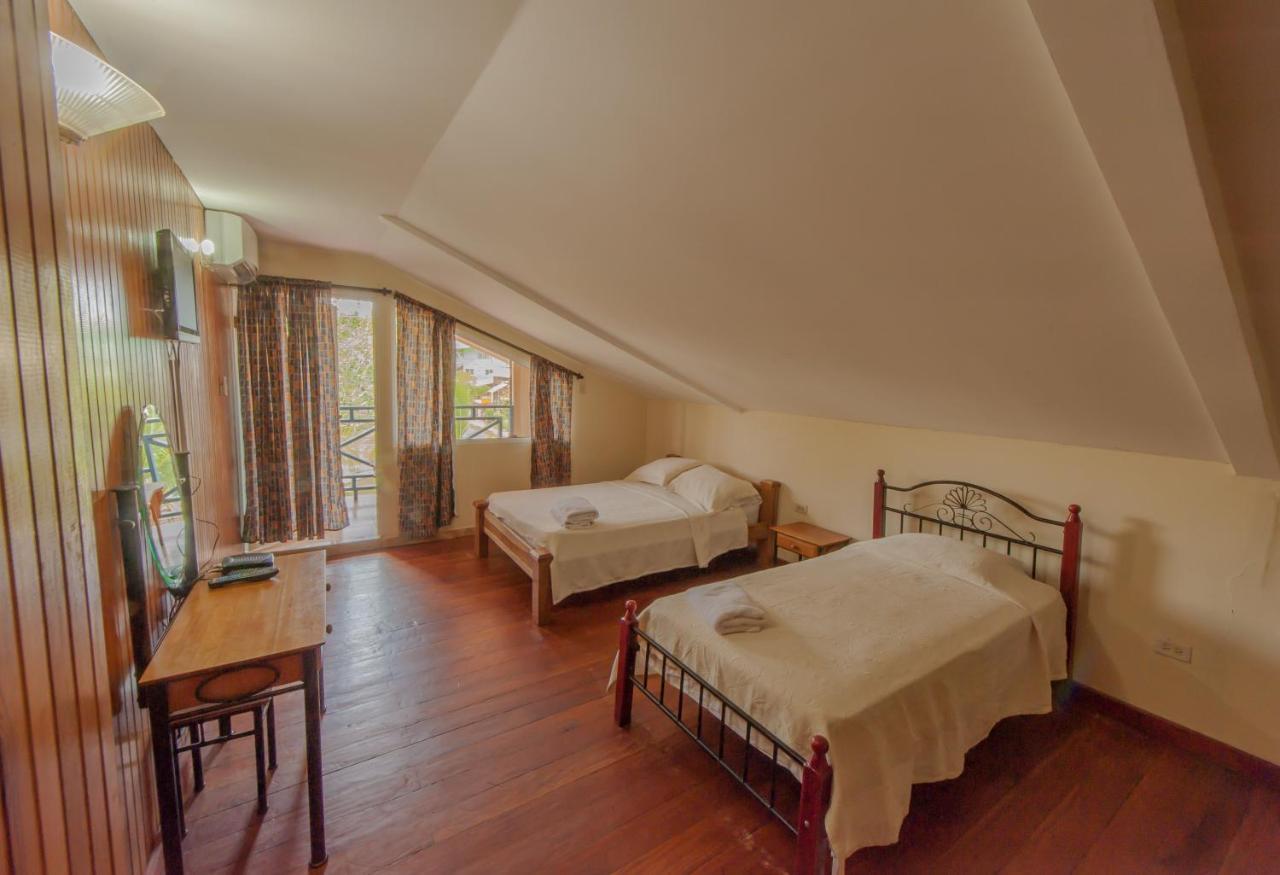 Hotel Posada Los Delfines 보카스 타운 외부 사진