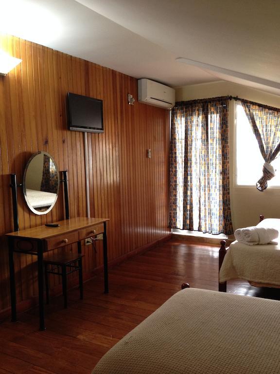Hotel Posada Los Delfines 보카스 타운 객실 사진